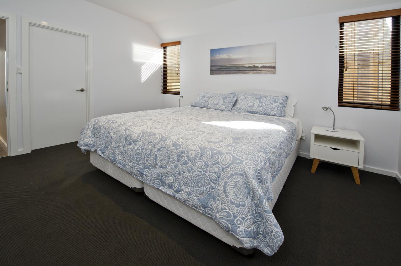 Margaret River Bungalow-1-Street - Pet Friendly Eksteriør billede